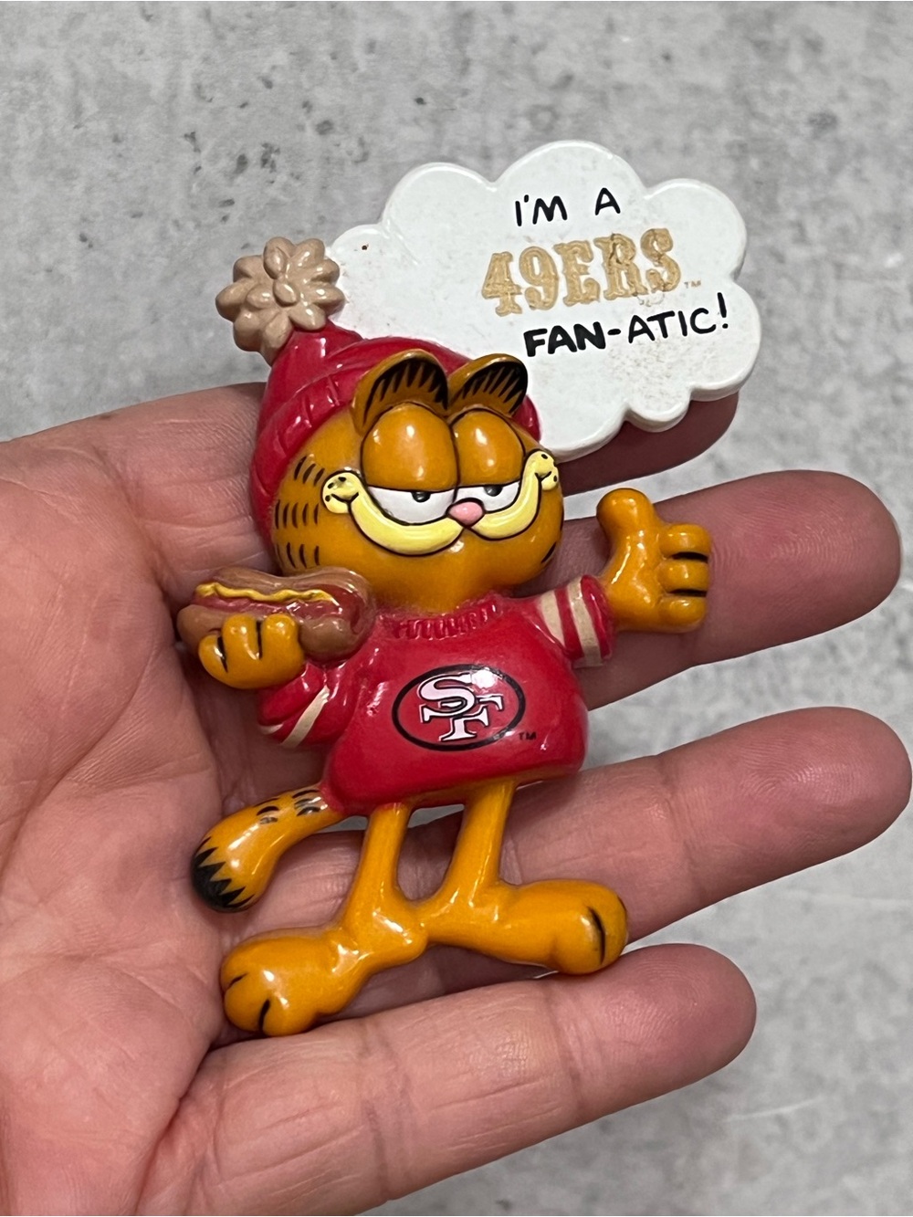 RARE Vintage 1981 Falcons Garfield Pin “I’m A 49ers Fan-Atic!”